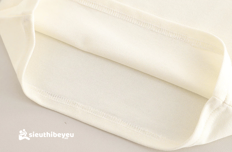 Set Đồ Bộ Áo Thun Tay Ngắn Họa Tiết Quần Đùi Viền Gấu