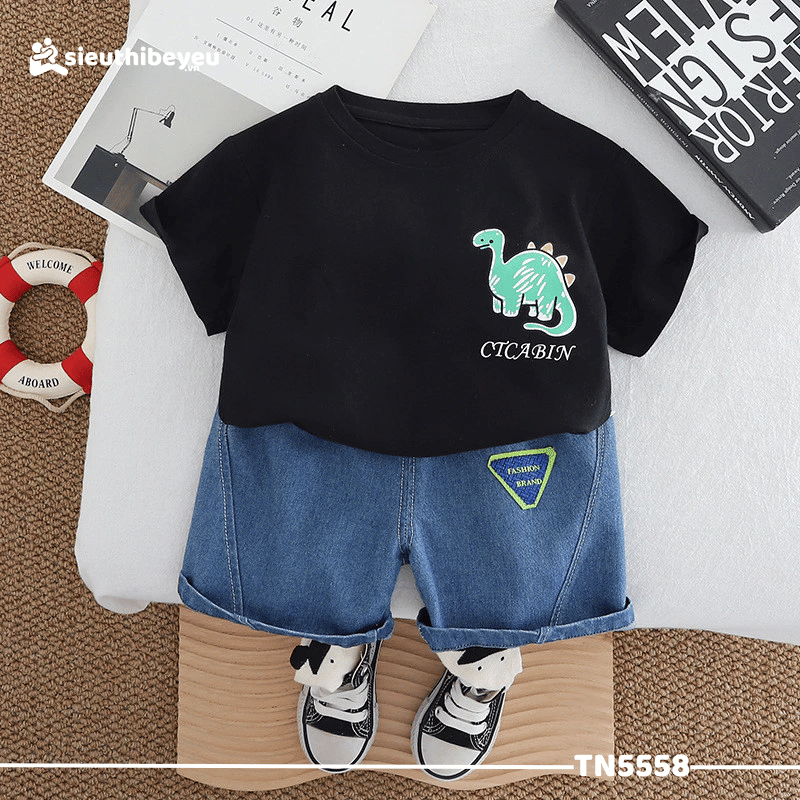 Set Áo Thun Tay Ngắn Đen Khủng Long Quần Đùi Jean