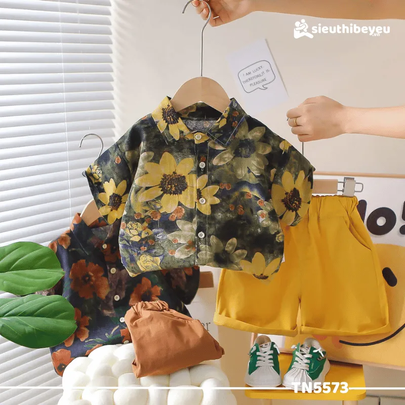 Set Áo Sơ Mi Họa Tiết Hoa Hướng Dương Quần Đùi Kaki